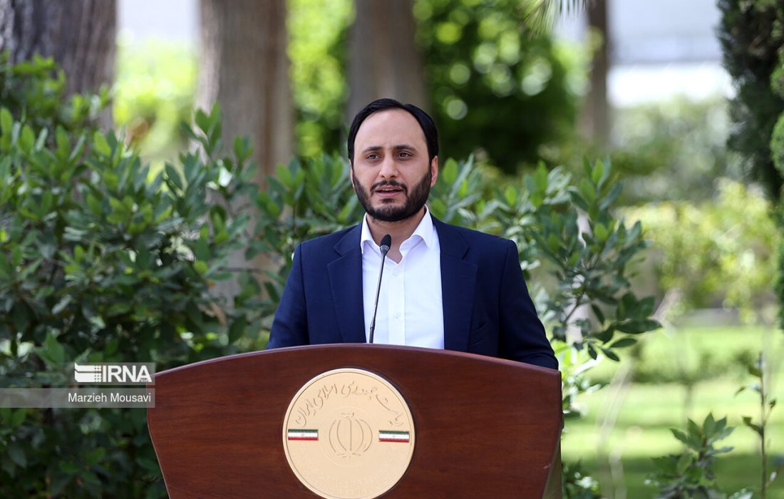 نگاه دولت بازگرداندن جوانان نخبه به کشور است
