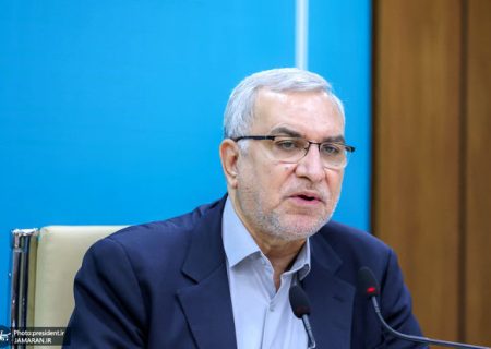 وزیر بهداشت: کرونا از همه‌گیری خارج شده است/نشاط وزندگی