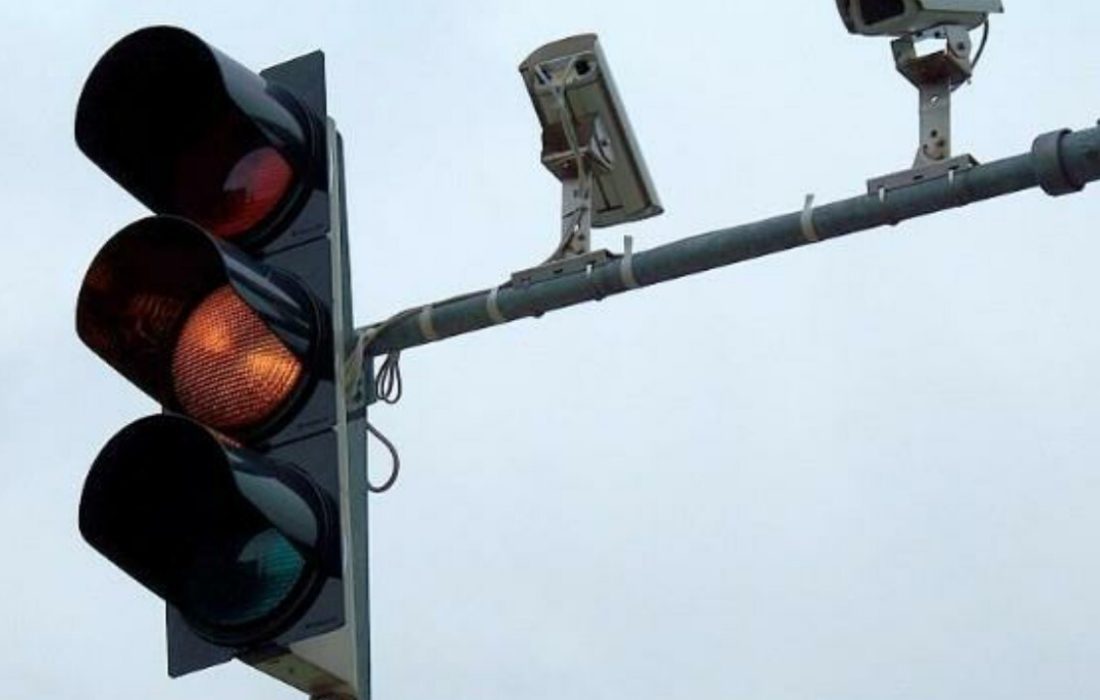 معاون حمل‌ونقل و ترافیک شهرداری قم: ۱۰ تقاطع همسطح در قم هوشمندسازی شد/پیگیری برای اعمال قانون تخلف عبور از چراغ‌قرمز