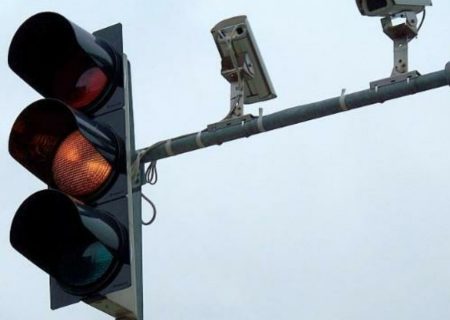 معاون حمل‌ونقل و ترافیک شهرداری قم: ۱۰ تقاطع همسطح در قم هوشمندسازی شد/پیگیری برای اعمال قانون تخلف عبور از چراغ‌قرمز
