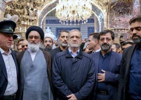 سفر کوتاه رئیس جهمور به قم و دیدار و گفت‌وگو با علما و مراجع تقلید
