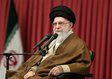 امام خامنه‌ای: جمهوری اسلامی نیاز به نیروی نیابتی ندارد