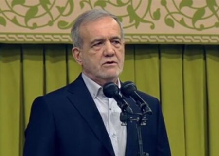 پزشکیان در مراسم بزرگداشت شهید نصرالله در مصلی تهران: ما ملت شهادتیم