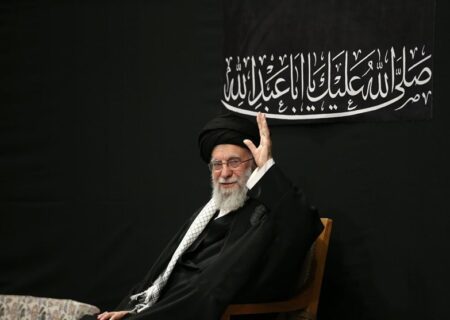 مراسم عزاداری سالار شهیدان امشب با حضور امام خامنه‌ای برگزار شد