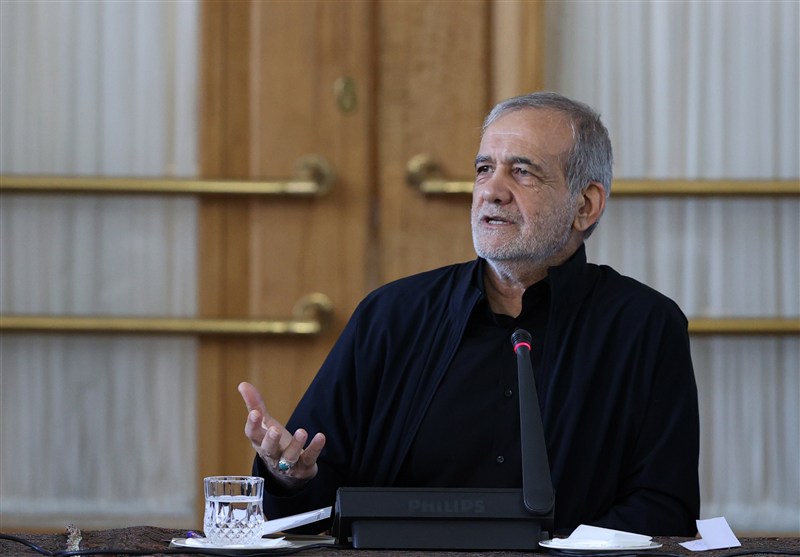 اظهارات عجیب پزشکیان درباره همکاری آذربایجان با اسرائیل