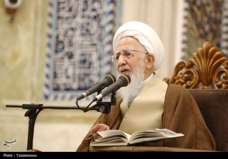 آیت‌الله جوادی آملی: هیچ ملتی جز ملت فرومایه سلطه بیگانگان را نمی‌پذیرد