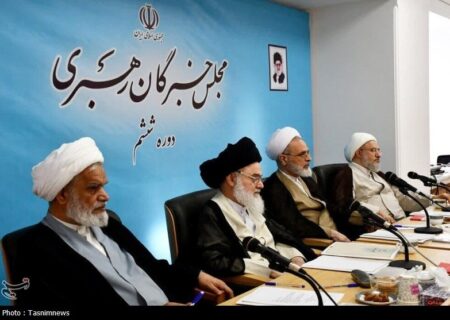 رهاشدگی وضع حجاب و معیشت مردم / گلایه مراجع و علما از مسئولان