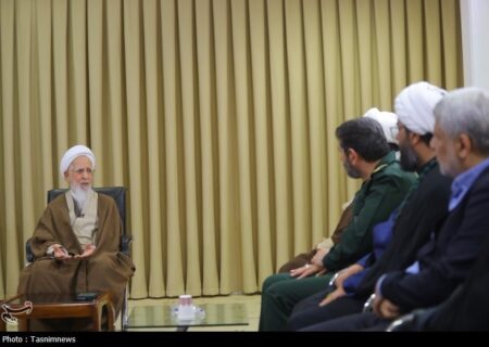 آیت‌الله جوادی آملی: ملت از مدیران و مسئولین، طهارت و پاکی می‌خواهند