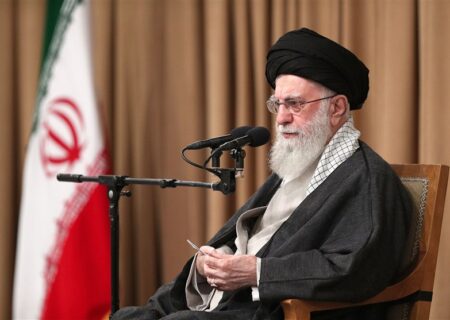 امام خامنه‌ای: اختلاف جمهوری اسلامی و آمریکا، ذاتی است و نه تاکتیکی