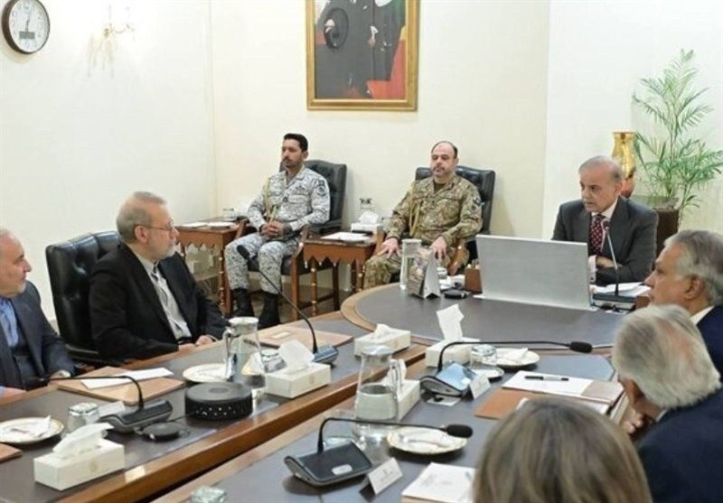 شهباز شریف در دیدار با لاریجانی: پاکستان متعهد به همکاری پیوسته و موثر با ایران است