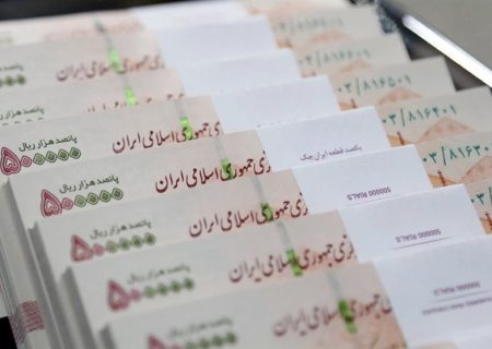نظر دولت درباره طرح مجلس برای افزایش حقوق‌ها؛ دستمزد به میزان تورم بالا می‌رود؟