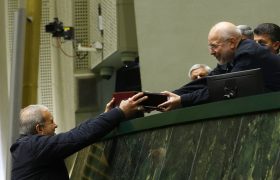 پزشکیان لایحه بودجه ۱۴۰۵ را تقدیم مجلس کرد