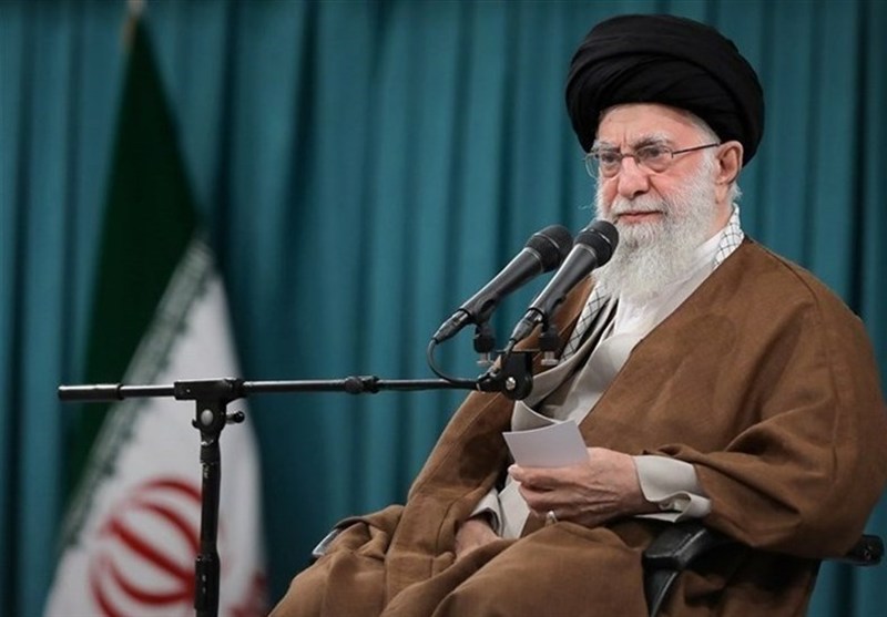امام خامنهای: جمهوری اسلامی مزدوری بیگانگان را تحمل نمیکند
