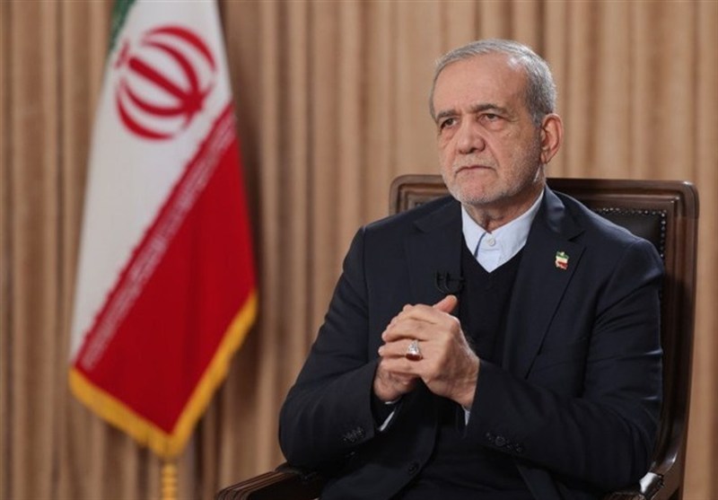 کشورهای مسلمان برادران ما هستند/ دشمن به دنبال ایجاد اختلاف بین ماست