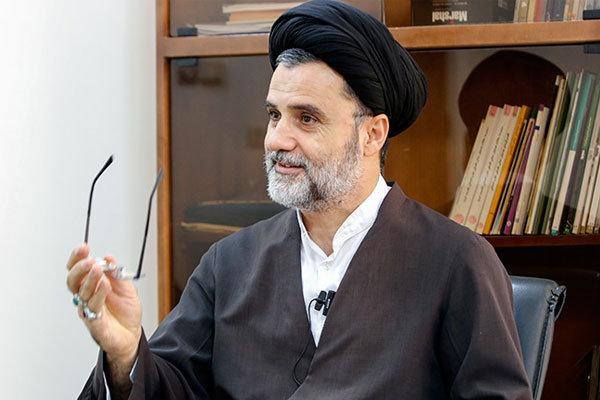 نبویان: سربازان ایران محکم پای منافع کشور ایستادند