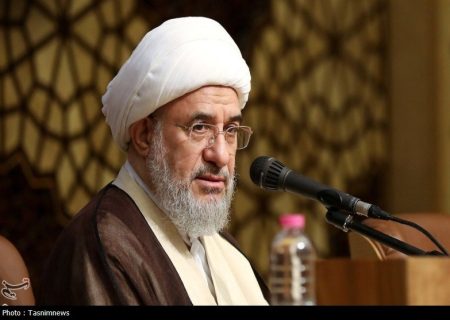 آیت‌الله اراکی خطاب به مسلمانان: حمله به منافع آمریکا یک واجب شرعی است