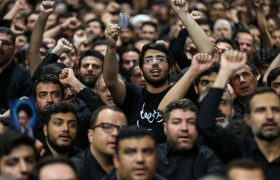 مراسم عزاداری شب عاشورای حسینی در جوار محل شهادت قائد شهید