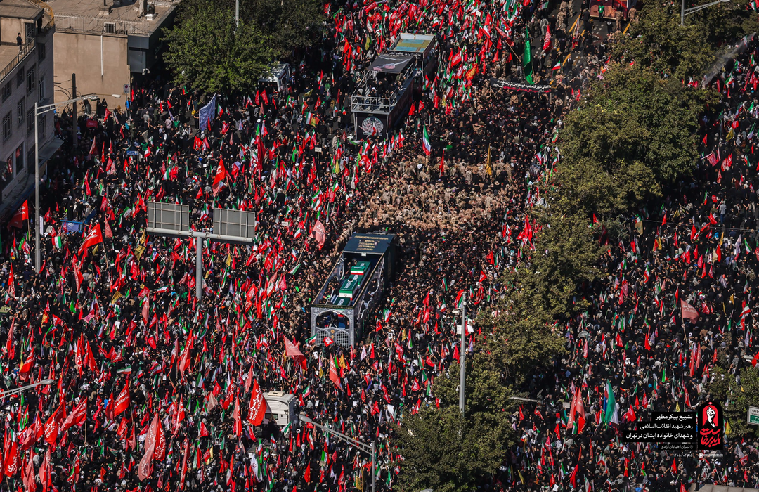 حماسه میلیونی در تهران/ وداع تاریخی و باشکوه امت با رهبر شهید انقلاب
