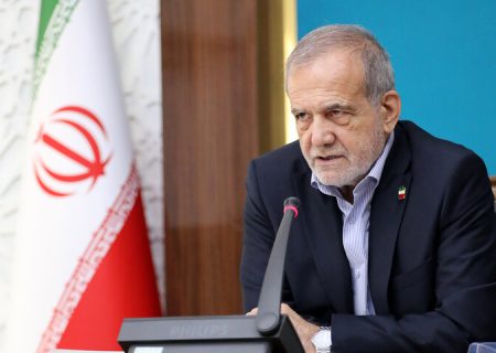پزشکیان: با دشمن می‌جنگیم تا زیر بار ظلم نرویم