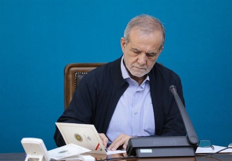 پزشکیان: در دفاع از امنیت و تمامیت ارضی هیچ‌گونه مماشاتی نداریم