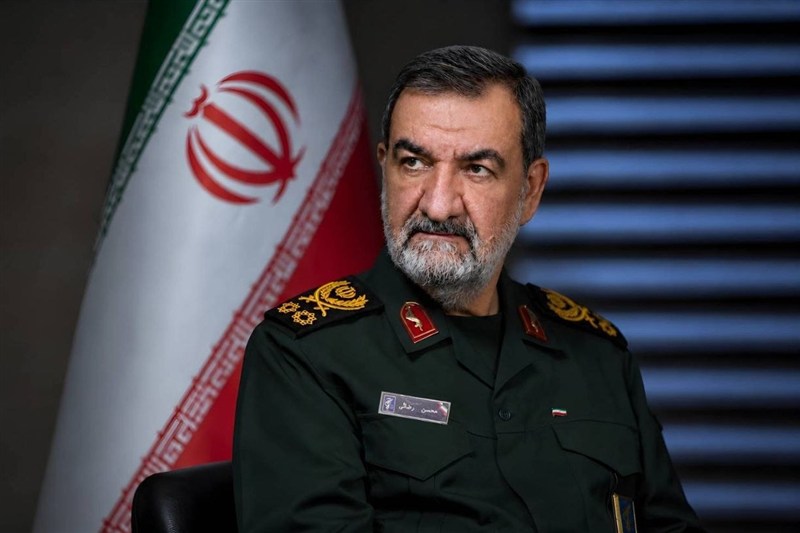 محسن رضایی: همراهی با جنگ اقتصادی آمریکا را دشمنی با ایران میدانیم