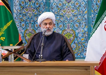 طائب: آمریکا به دنبال ایجاد اختلاف در داخل کشور است