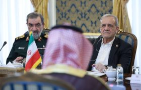 پزشکیان به مقامات ترکیه، پاکستان و عربستان: از حقوق‌مان دفاع می‌کنیم