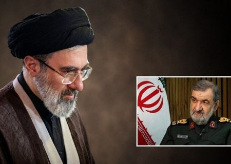 سرلشکر رضایی با آیت الله خامنه‌ای رهبر انقلاب دیدار کرد